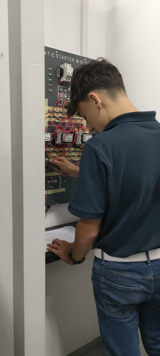 ELECTRICAL COURSE REQUIREMENTS visual data 7